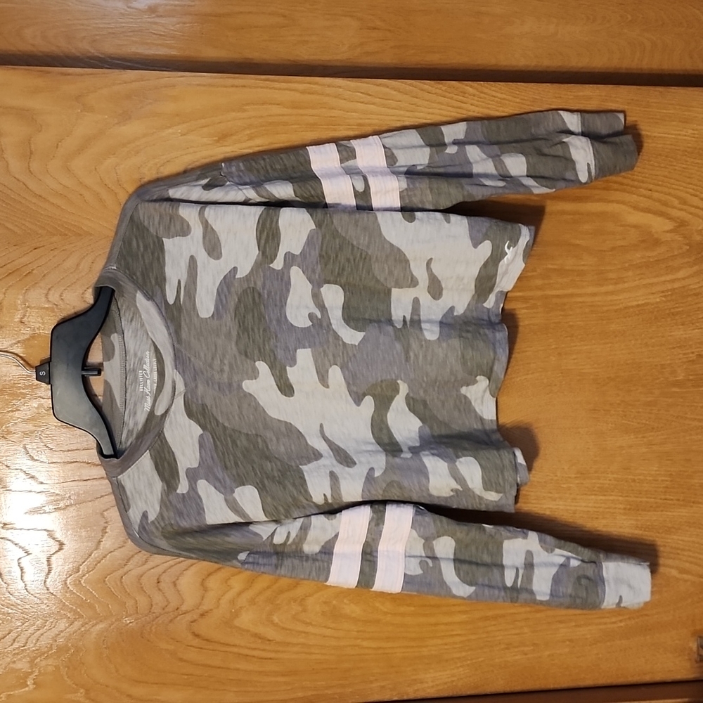 Long Sleeve Top